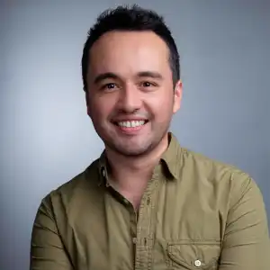 Justin Jones