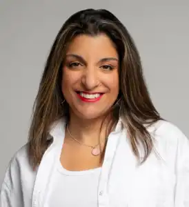 Nadine Ezzie