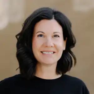 Bobbi Steward
